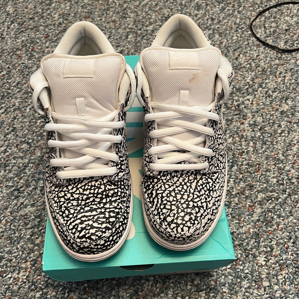 Men’s Nike sb dunk low road asphalt size 12 used 2016